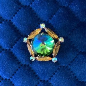 Gorgeous Vintage Brooch